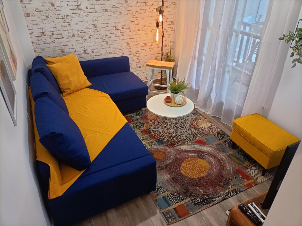 Retro Boutique Apt W Balcony In Historical Area Lejlighed Thessaloníki Eksteriør billede